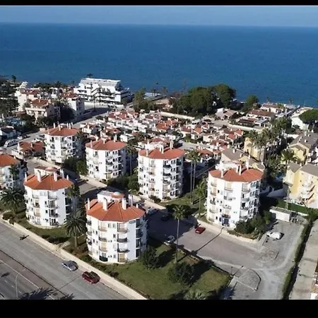 Estudio Capitan-piscina Apartment *