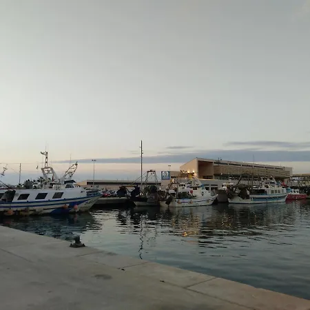Estudio Capitan-piscina * Dénia
