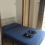 Estudio Capitan-piscina 아파트 *