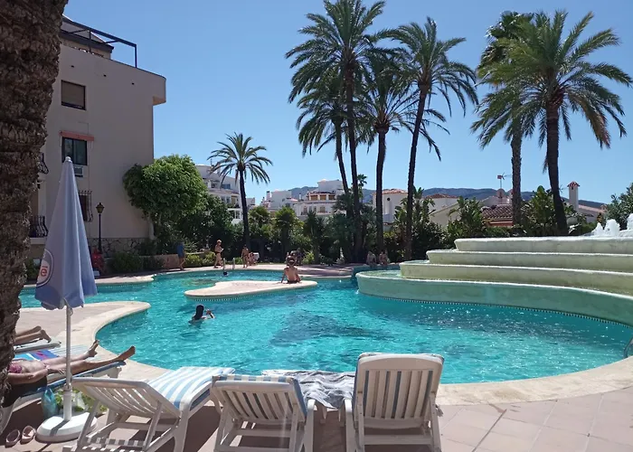 Estudio Capitan-piscina Denia